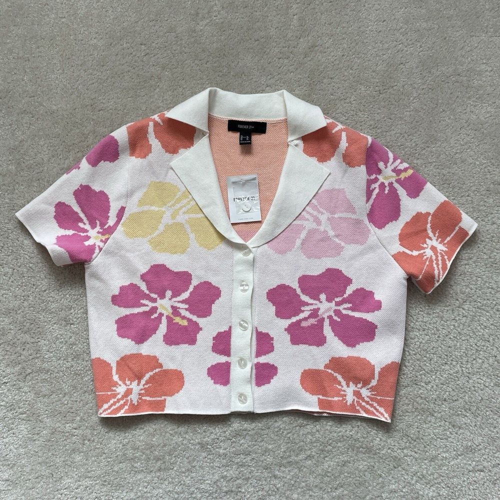 Forever 21 Cropped Cardigan Tropical Floral Short Sleeve Buttoned Size 1X NWT